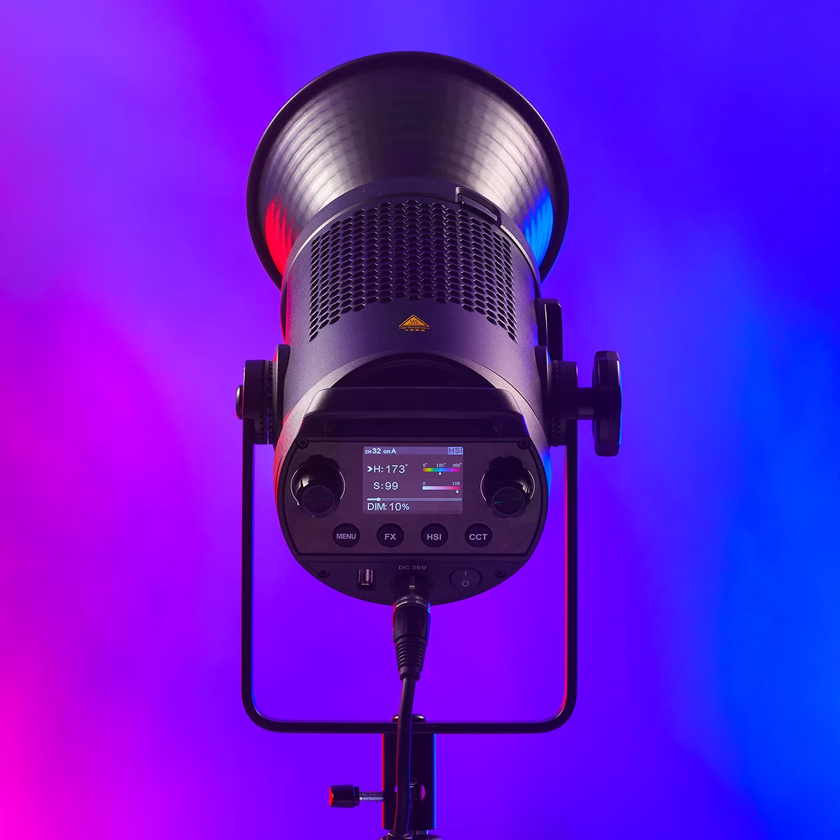 Осветитель GODOX SZ150R RGB Zoom